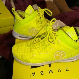Zumba Fitness  Neon Yellow Shoes